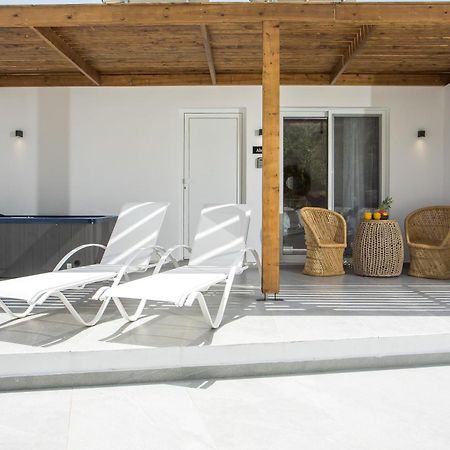 Calma Luxury Studios & Suites Faliraki Extérieur photo
