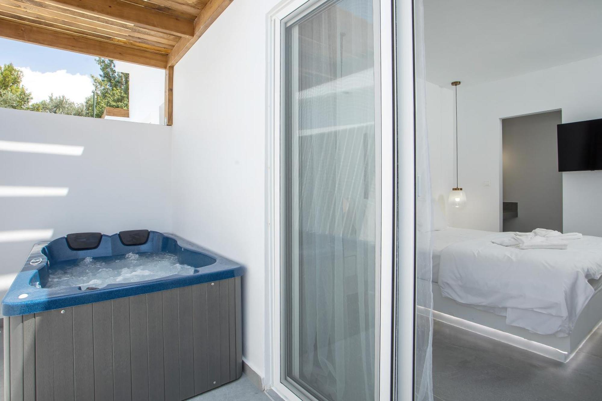 Calma Luxury Studios & Suites Faliraki Extérieur photo
