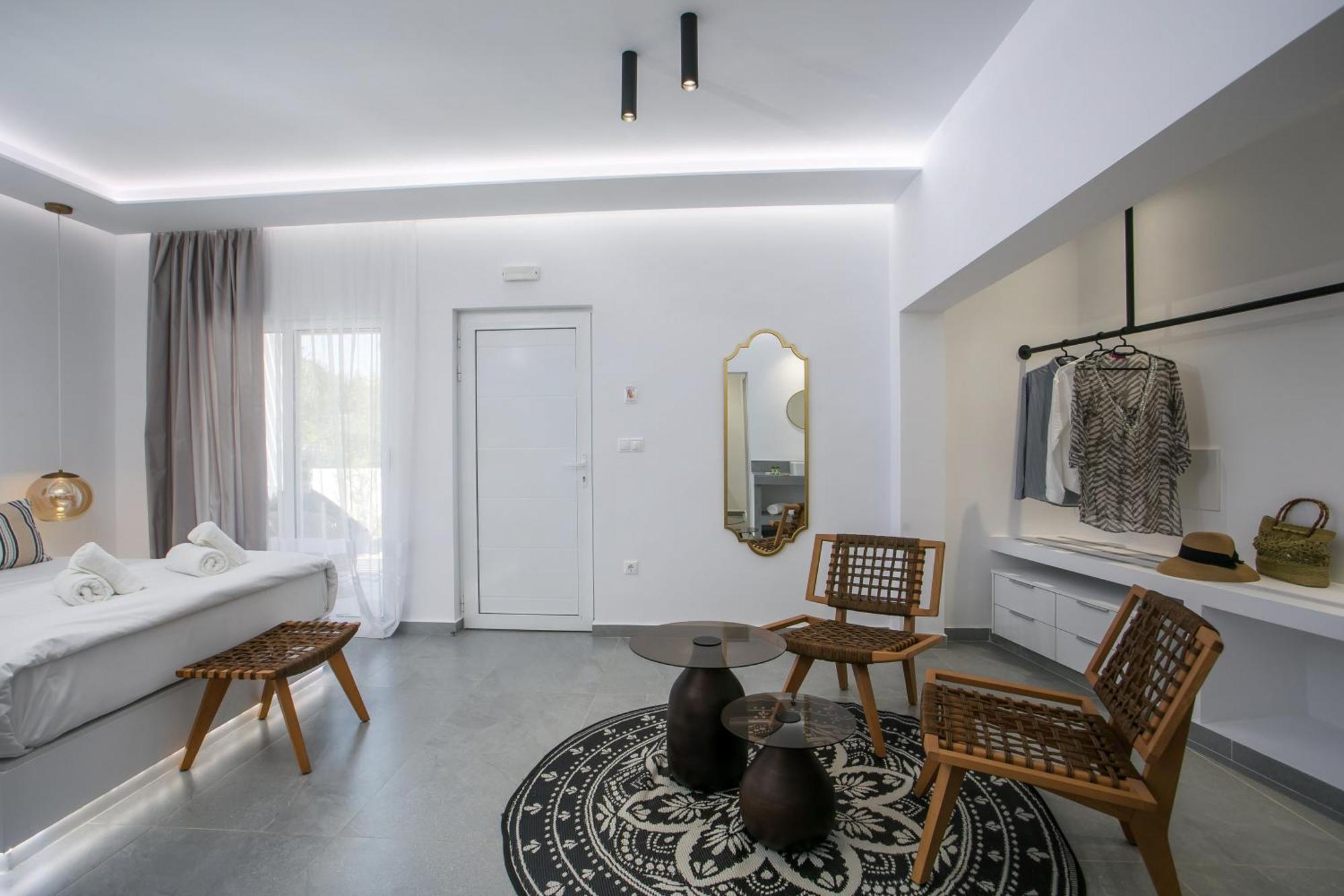 Calma Luxury Studios & Suites Faliraki Extérieur photo