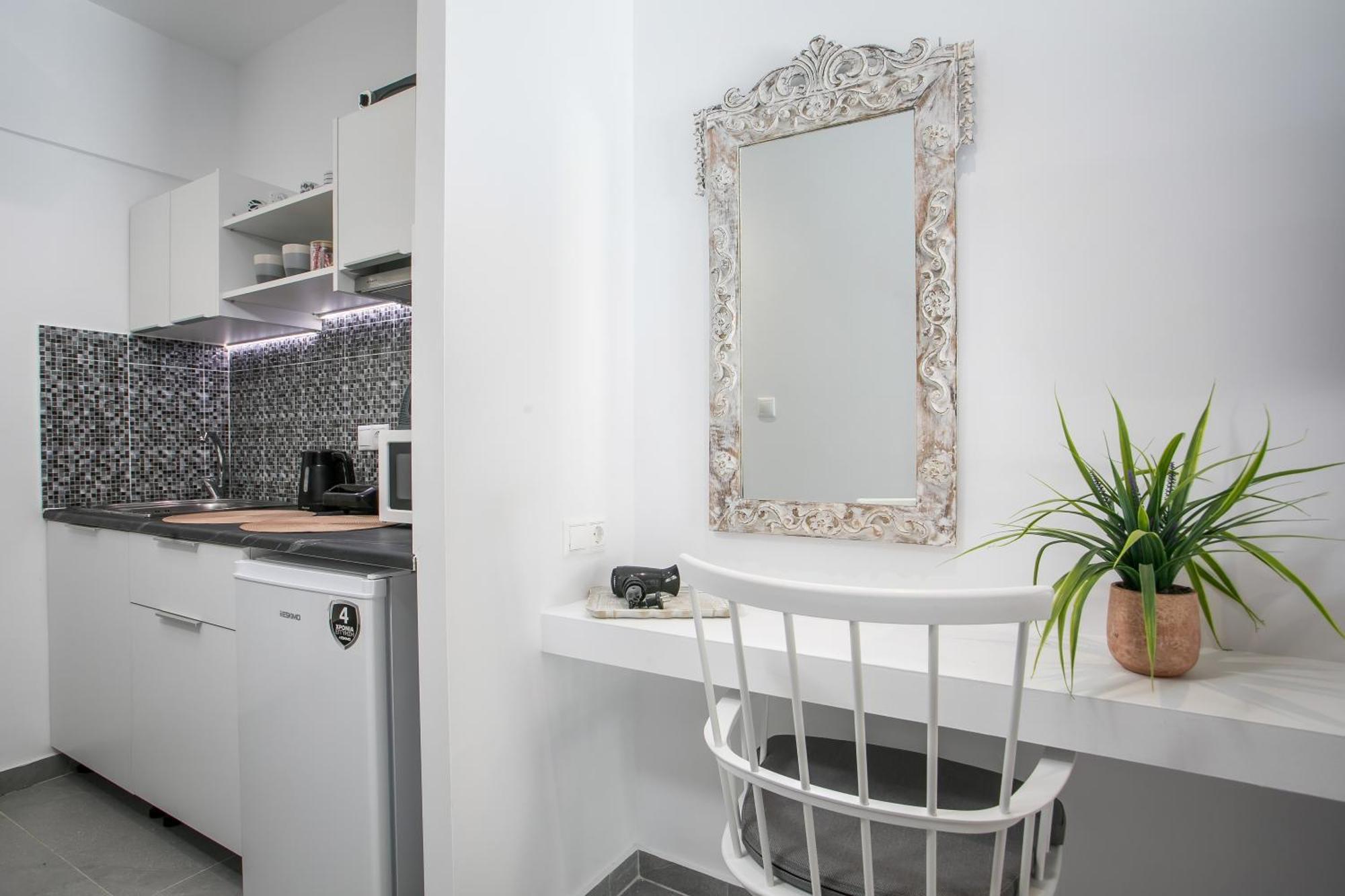 Calma Luxury Studios & Suites Faliraki Extérieur photo